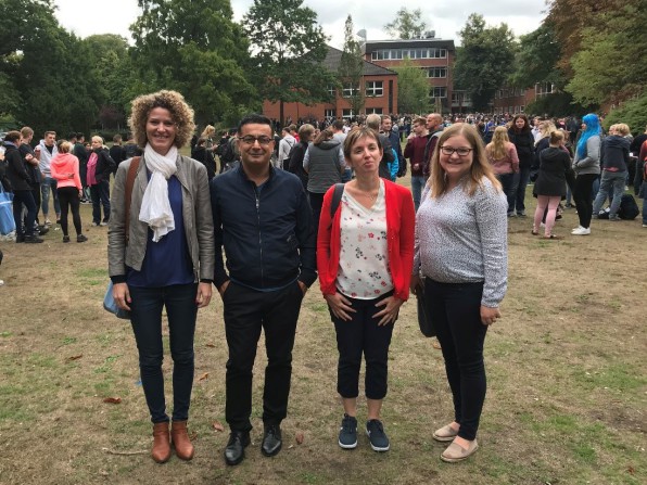 Gemeinsam für ein Ziel. Die Kolleginnen aus Frankreich und Neumünster.